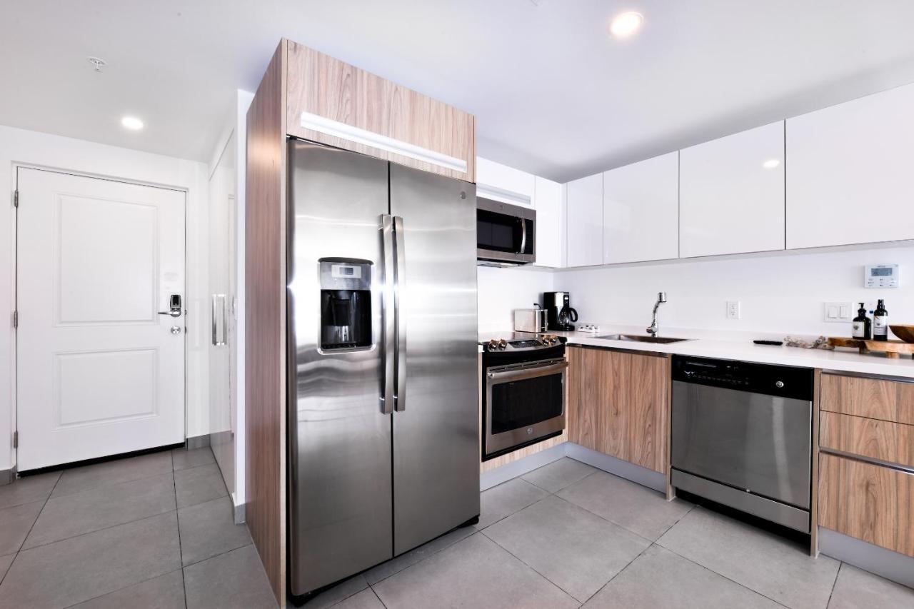 Stylish Luxury Condo, Central Location, Ocean View, Pool, Gym Oranjestad Exterior foto