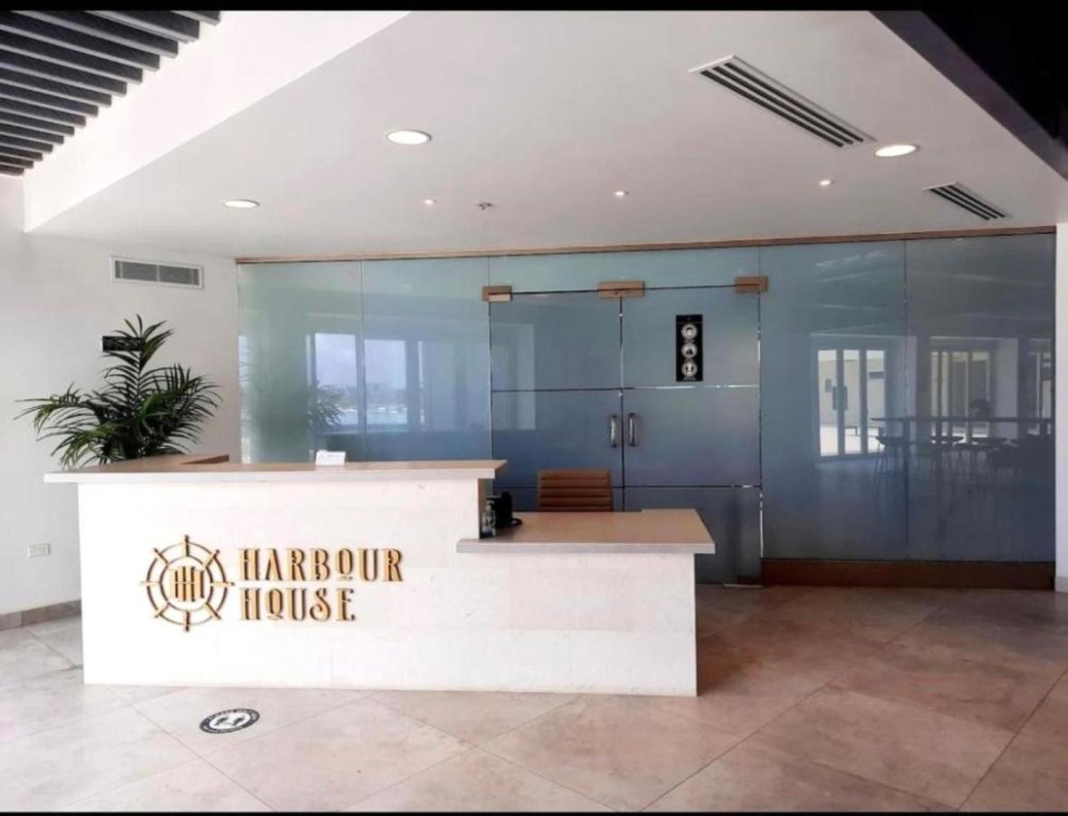 Stylish Luxury Condo, Central Location, Ocean View, Pool, Gym Oranjestad Exterior foto